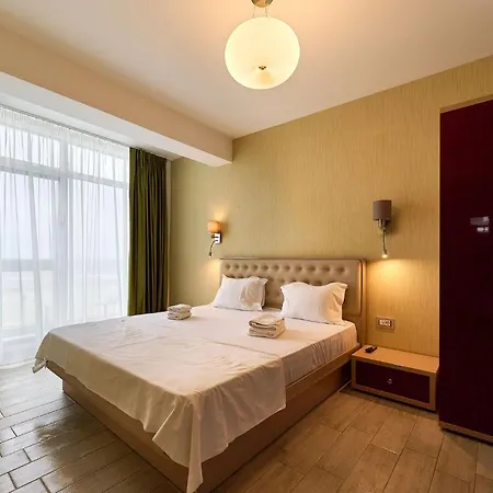 Front 14 Apartment- & Pools * Mamaia
