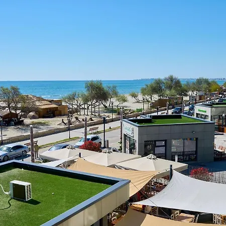 Front 14 Apartment- & Pools * Mamaia